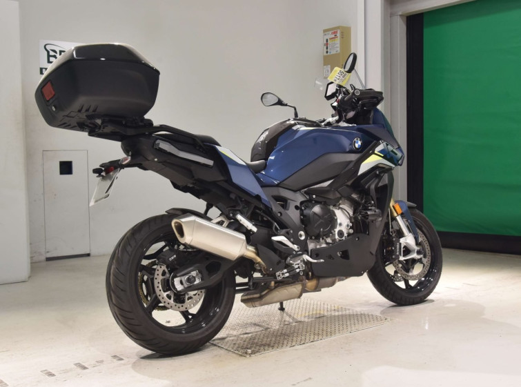 Мотоцикл BMW S1000XR с пробегом 1080 km