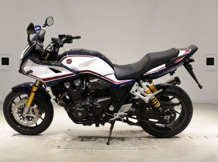 Мотоцикл Honda CB1300SF BOLDOR с пробегом 8478 km