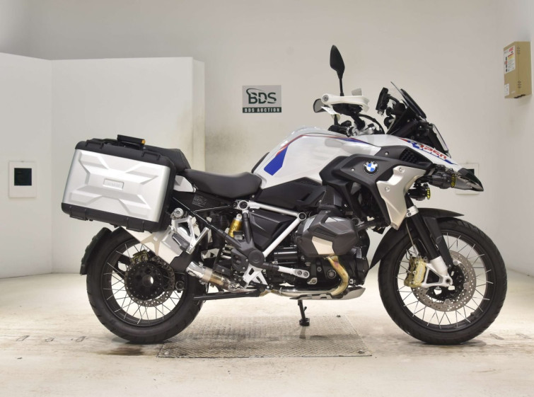 Мотоцикл BMW R1250GS с пробегом 7477 km