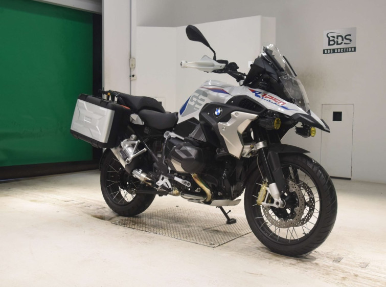 Мотоцикл BMW R1250GS с пробегом 7477 km
