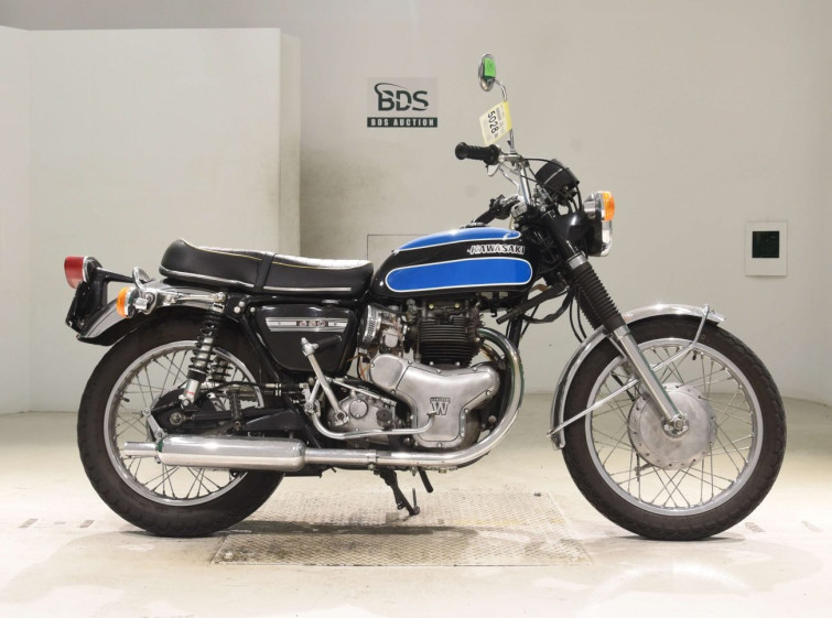 Мотоцикл Kawasaki W1SA с пробегом 49100 km