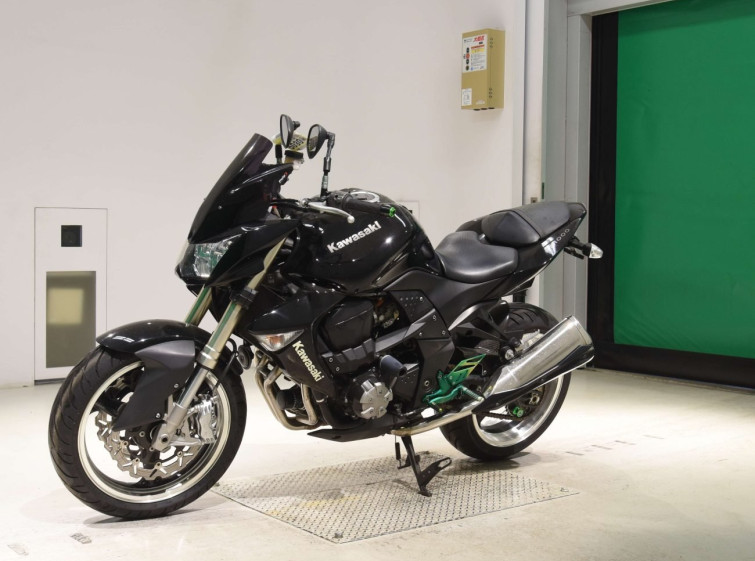 Мотоцикл Kawasaki Z1000 с пробегом 42195 km