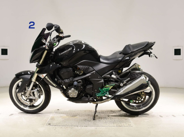 Мотоцикл Kawasaki Z1000 с пробегом 42195 km