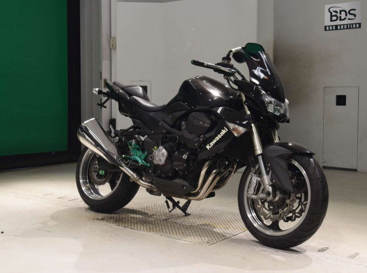 Мотоцикл Kawasaki Z1000 с пробегом 42195 km
