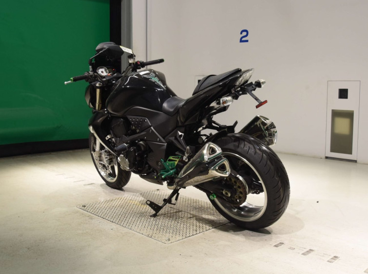 Мотоцикл Kawasaki Z1000 с пробегом 42195 km