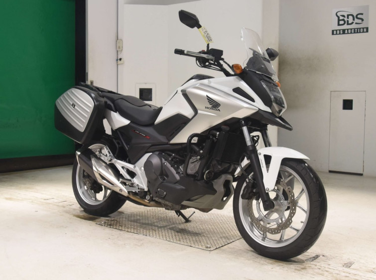 Мотоцикл Honda NC750XD з пробігом 17721 km