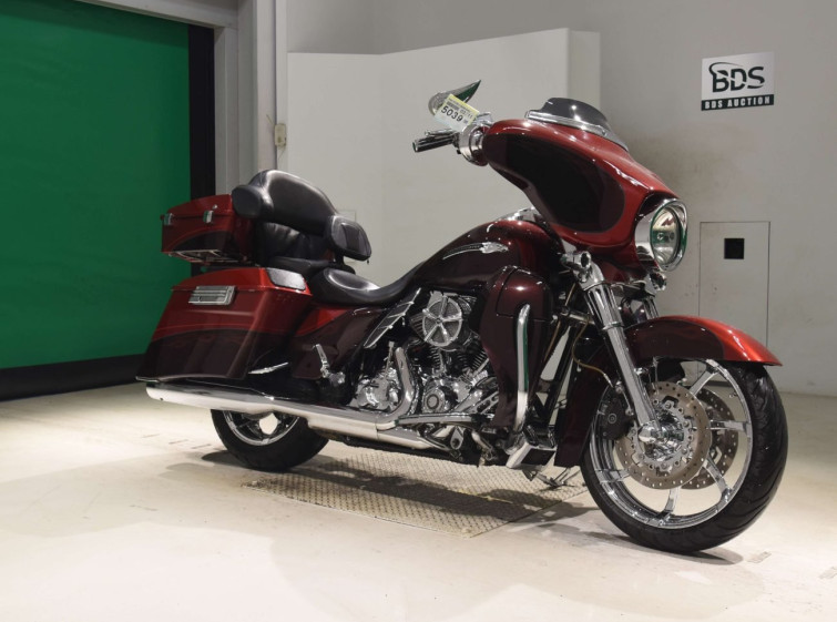 Мотоцикл HD STREET GLIDE FLHXSE1800 с пробегом 80696 km