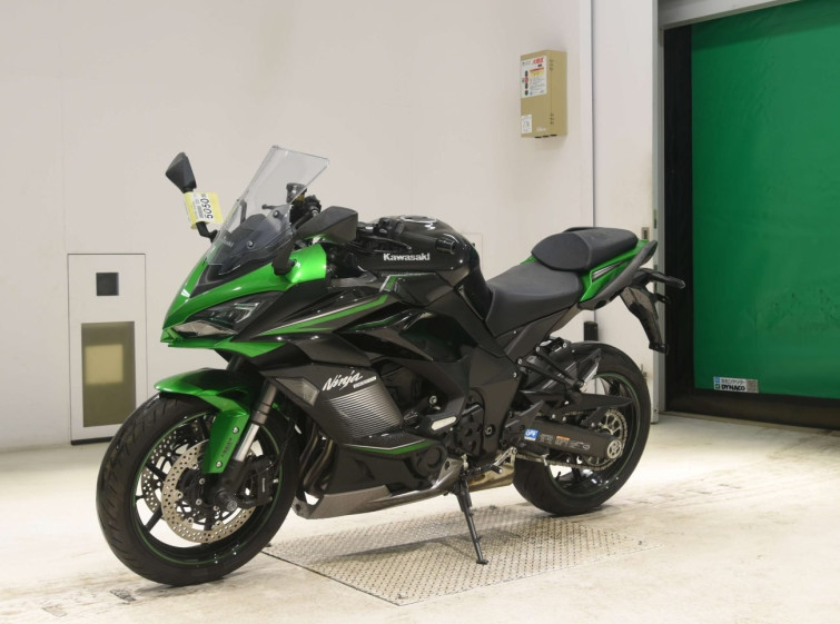 Мотоцикл Kawasaki ninja 1000 sx с пробегом 2502 km