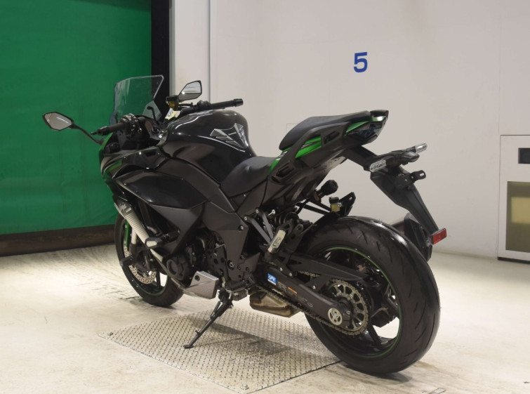 Мотоцикл Kawasaki ninja 1000 sx с пробегом 2502 km