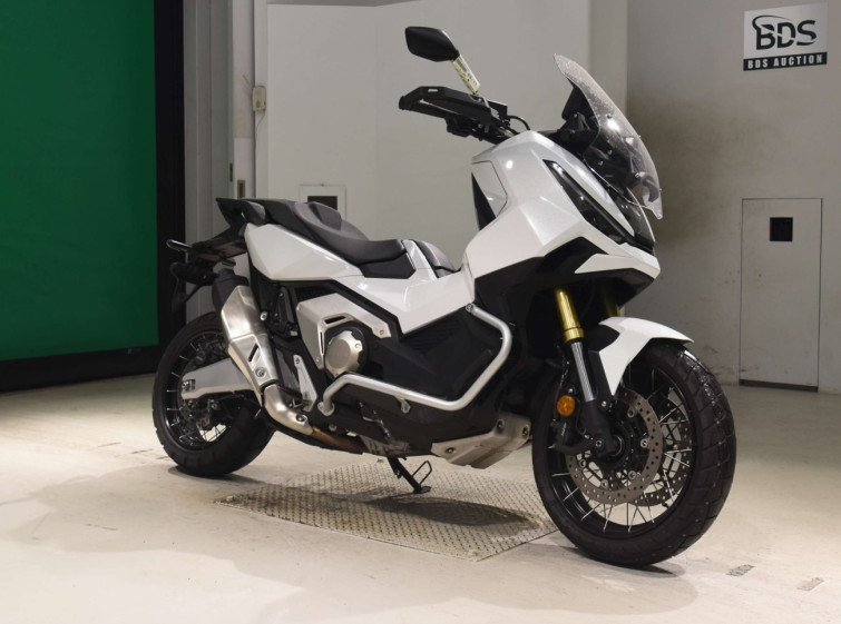 Мотоцикл Honda X-ADV750 с пробегом 14062 km