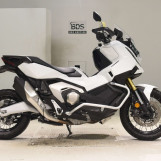 Мотоцикл Honda X-ADV750 с пробегом 14062 km