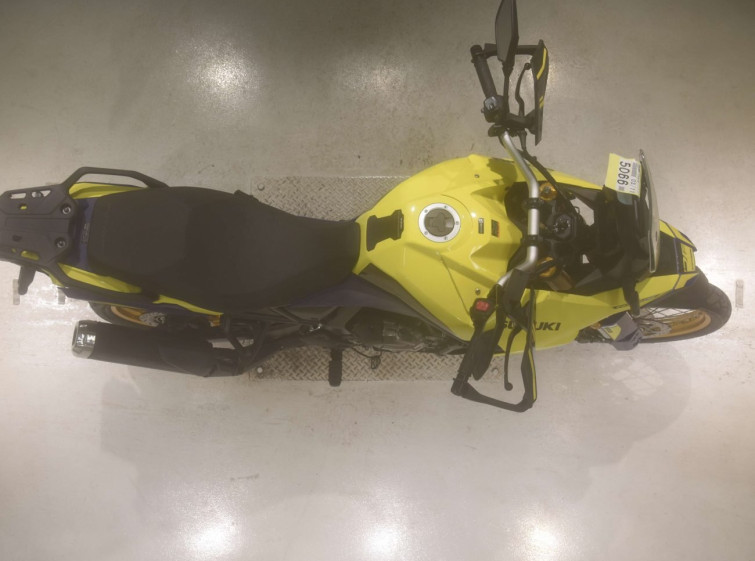 Мотоцикл Suzuki V-STROM 800DE с пробегом 801 km