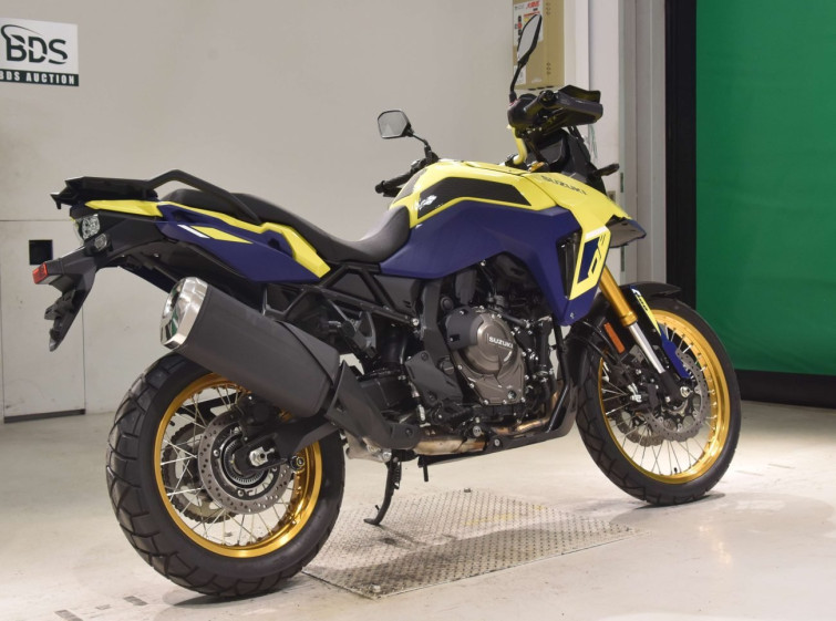 Мотоцикл Suzuki V-STROM 800DE с пробегом 801 km