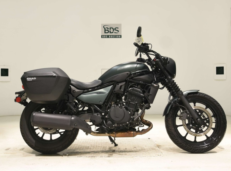 Мотоцикл Kawasaki ELIMINATOR400-SE с пробегом 11220 km