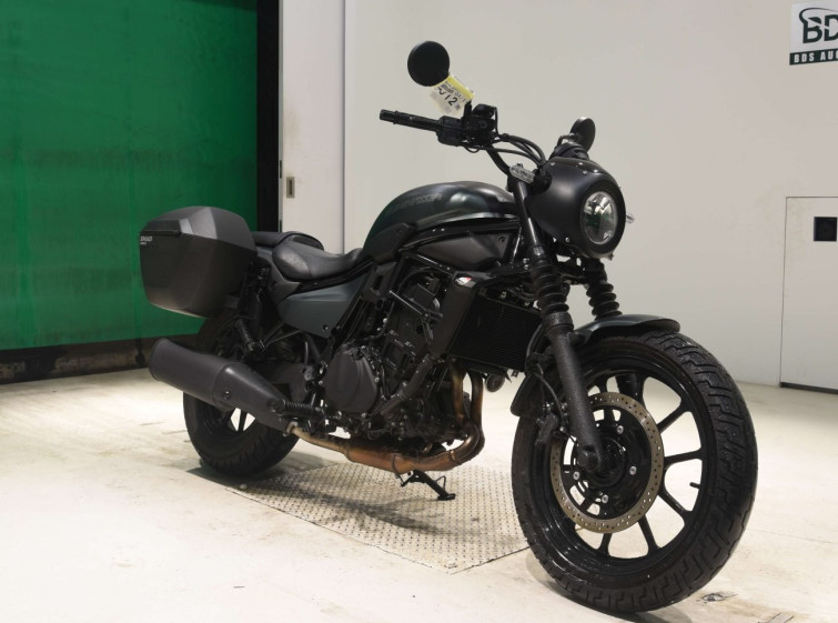 Мотоцикл Kawasaki ELIMINATOR400-SE с пробегом 11220 km