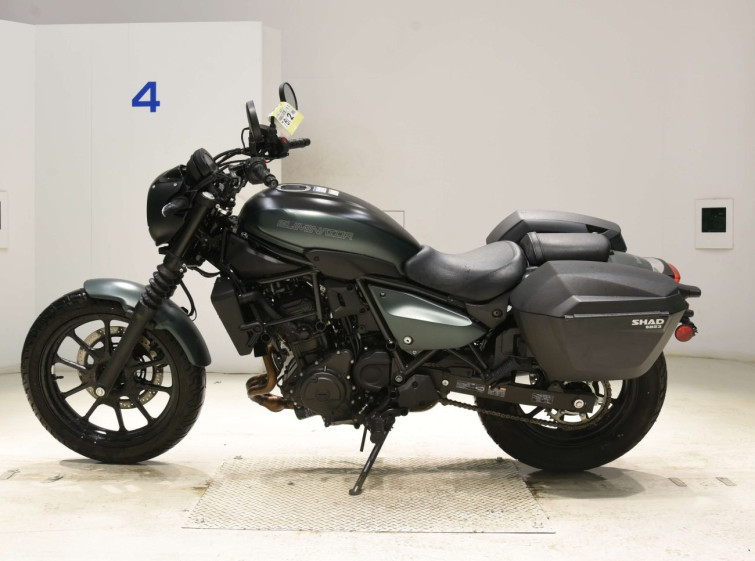 Мотоцикл Kawasaki ELIMINATOR400-SE с пробегом 11220 km