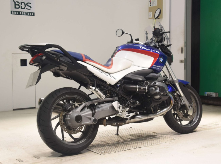 Мотоцикл BMW R1200R с пробегом 30225 km