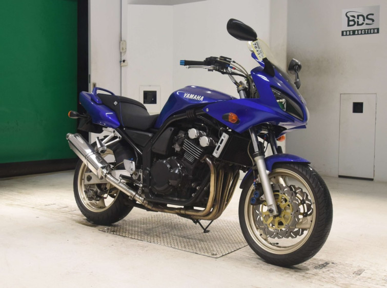 Мотоцикл Yamaha FZS600 FAZER с пробегом 36585 km