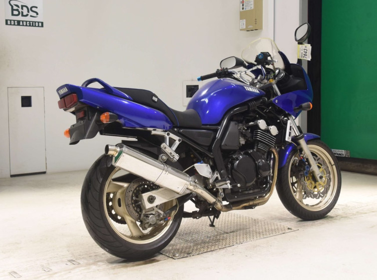 Мотоцикл Yamaha FZS600 FAZER с пробегом 36585 km