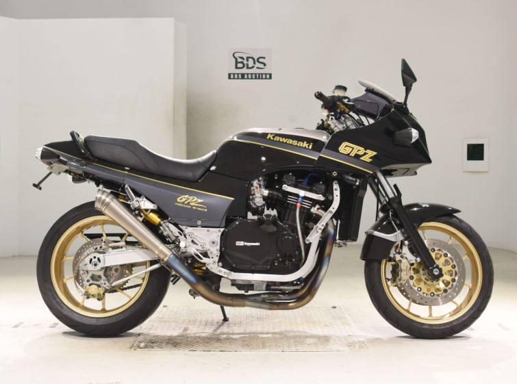 Мотоцикл Kawasaki GPZ900R с пробегом 24692 km