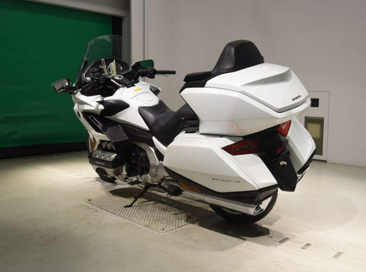 Мотоцикл Honda GL1800 TOUR с пробегом 17784 km