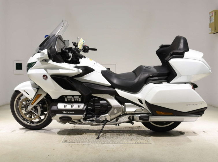 Мотоцикл Honda GL1800 TOUR с пробегом 17784 km