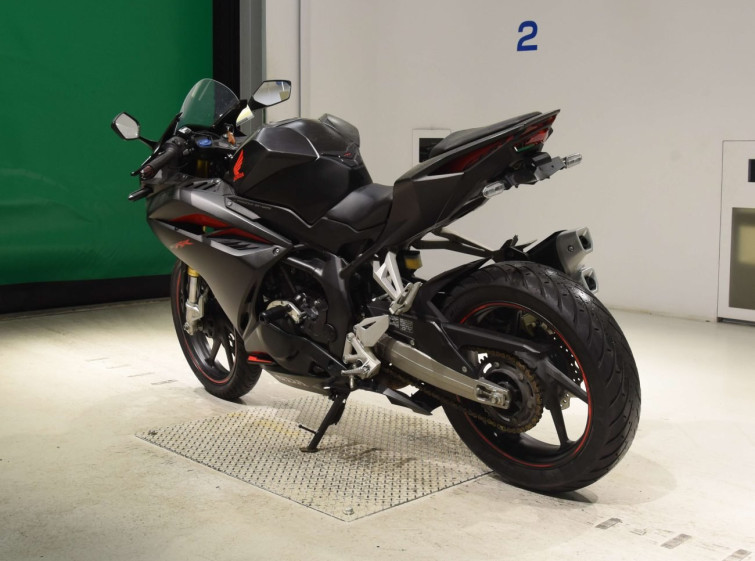 Мотоцикл Honda CBR250RR с пробегом 22556 km