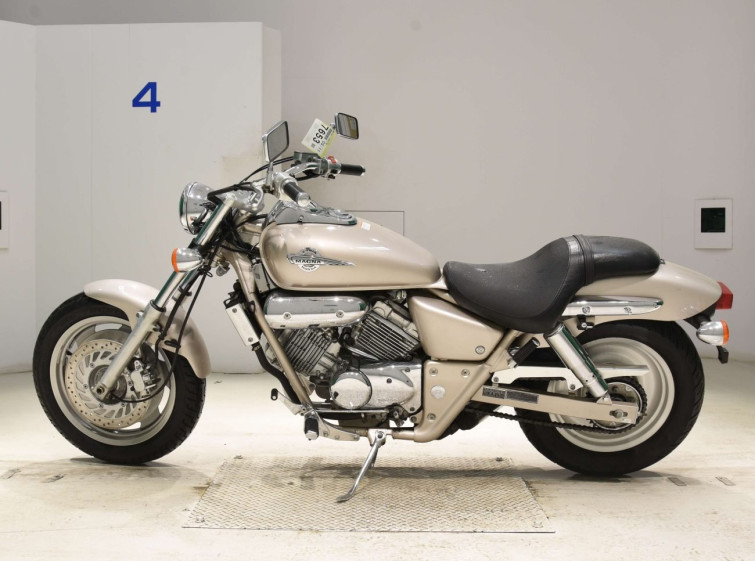 Мотоцикл Honda MAGNA250S с пробегом 12939 km
