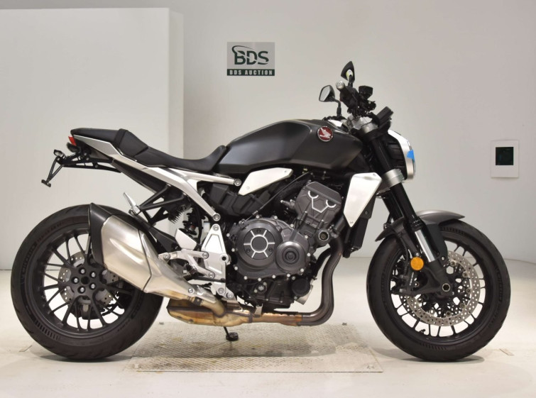 Мотоцикл Honda CB1000R-2 с пробегом 5655 km