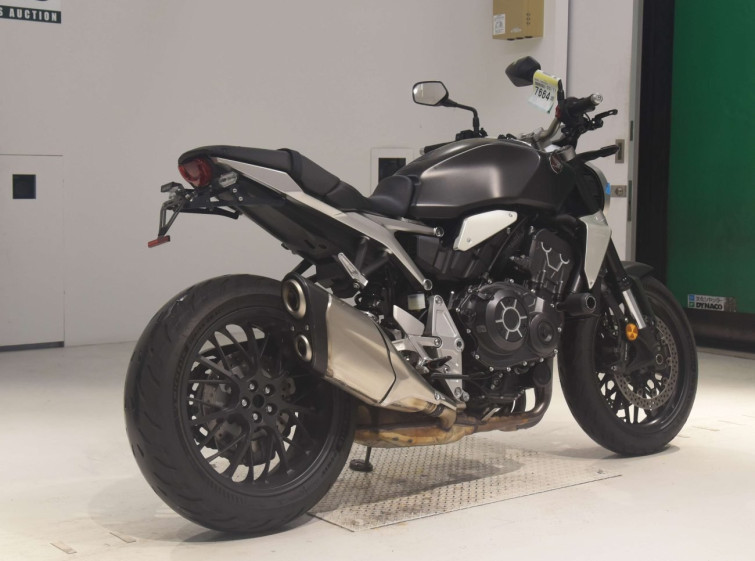 Мотоцикл Honda CB1000R-2 с пробегом 5655 km