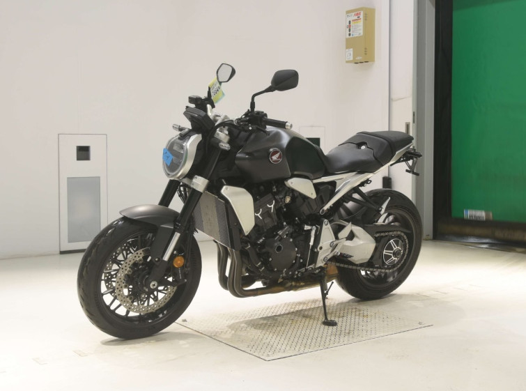 Мотоцикл Honda CB1000R-2 с пробегом 5655 km