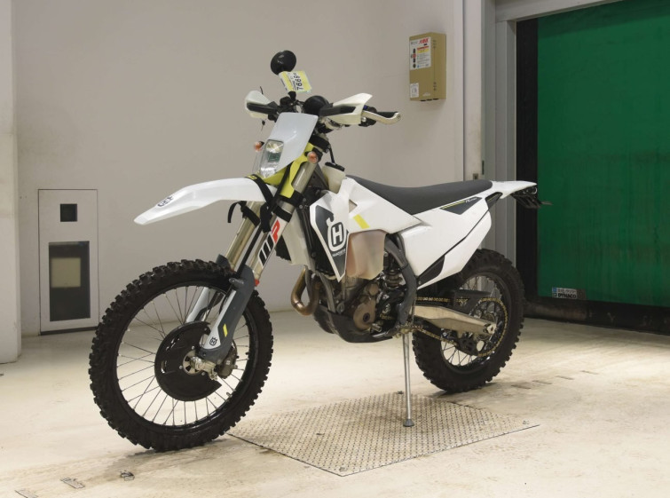 Мотоцикл Husqvarna FE250 з пробігом 2515 km