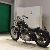 Мотоцикл HD XL883HUGGER