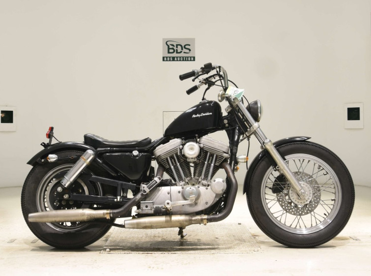 Мотоцикл HD XL883HUGGER