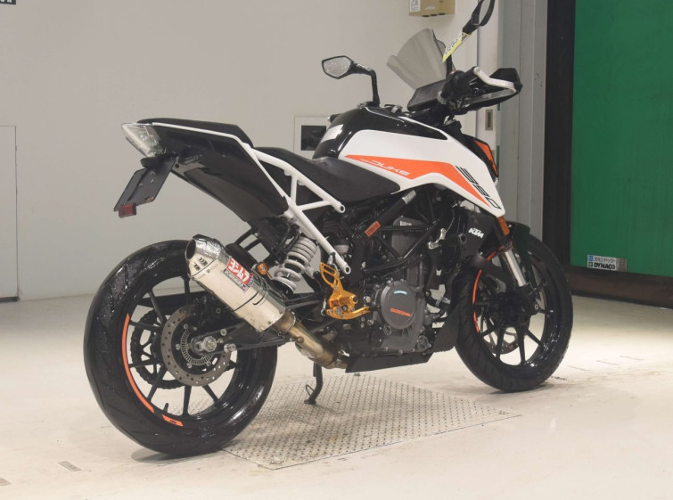 Мотоцикл KTM 390 DUKE с пробегом 542 km
