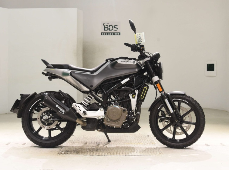 Мотоцикл Husqvarna SVARTPILEN 250 с пробегом 5031 km