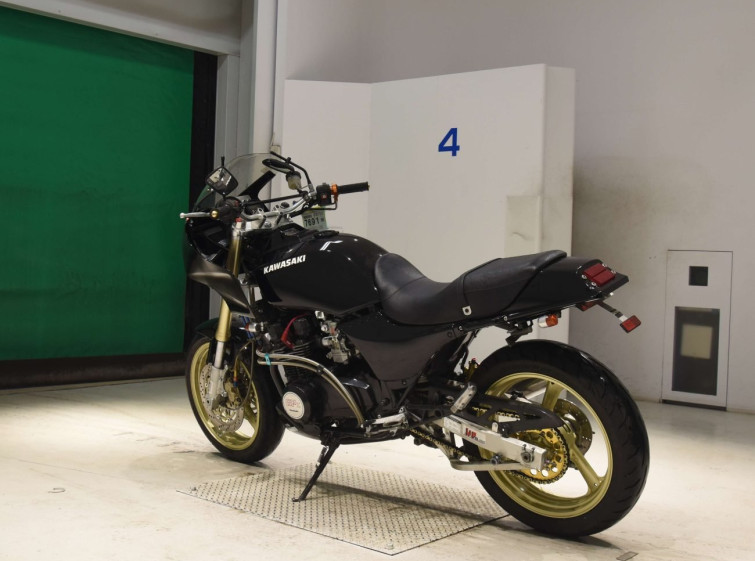 Мотоцикл Kawasaki GPZ400F с пробегом 26244 km