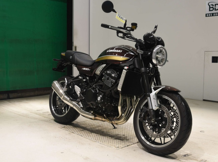 Мотоцикл Kawasaki Z900RS з пробігом 479 km