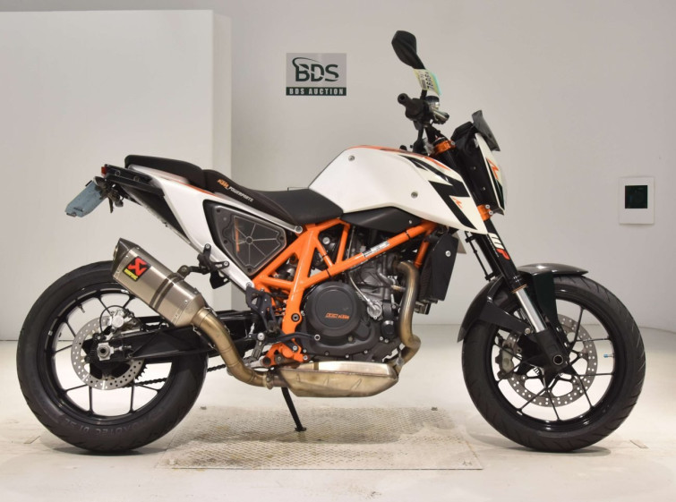 Мотоцикл KTM 690 DUKE с пробегом 12900 km