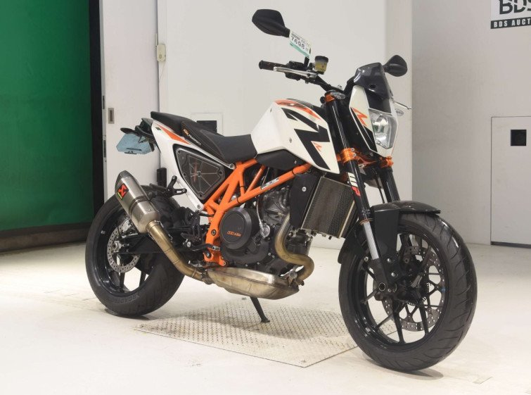 Мотоцикл KTM 690 DUKE с пробегом 12900 km