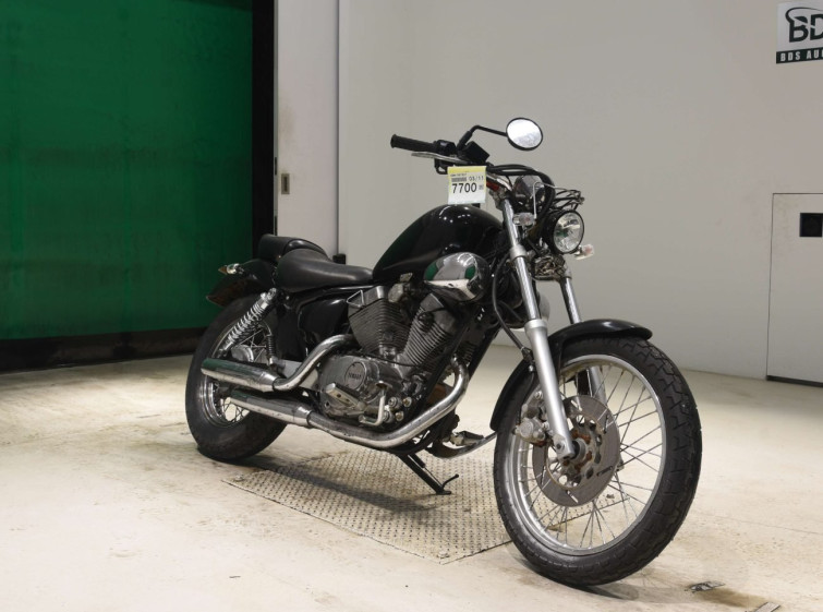 Мотоцикл Yamaha VIRAGO XV250 с пробегом 8107 km