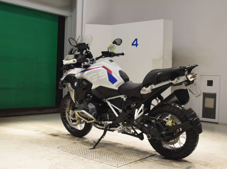 Мотоцикл BMW R1250GS с пробегом 6169 km