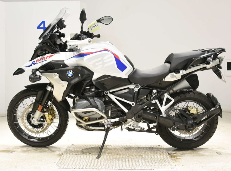 Мотоцикл BMW R1250GS с пробегом 6169 km