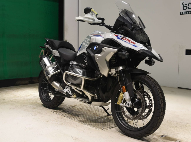Мотоцикл BMW R1250GS с пробегом 6169 km
