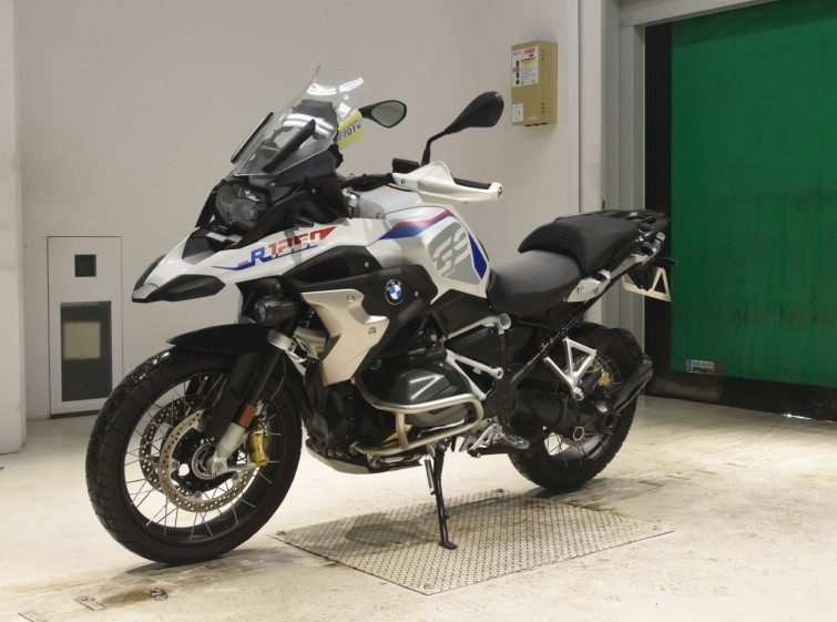 Мотоцикл BMW R1250GS с пробегом 6169 km