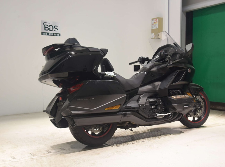 Мотоцикл Honda GL1800 TOUR D с пробегом 14837 km