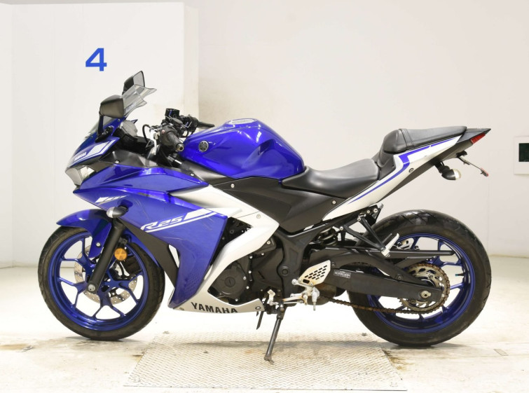 Мотоцикл Yamaha YZF-R25 с пробегом 16595 km