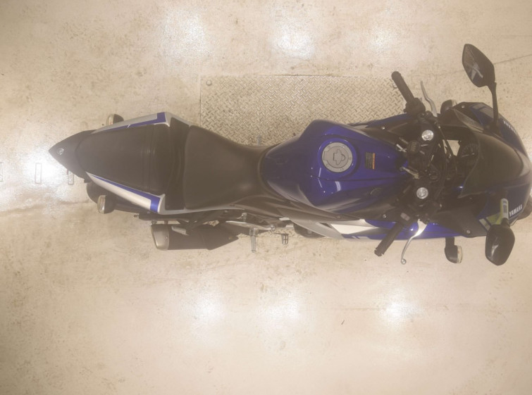 Мотоцикл Yamaha YZF-R25 с пробегом 16595 km