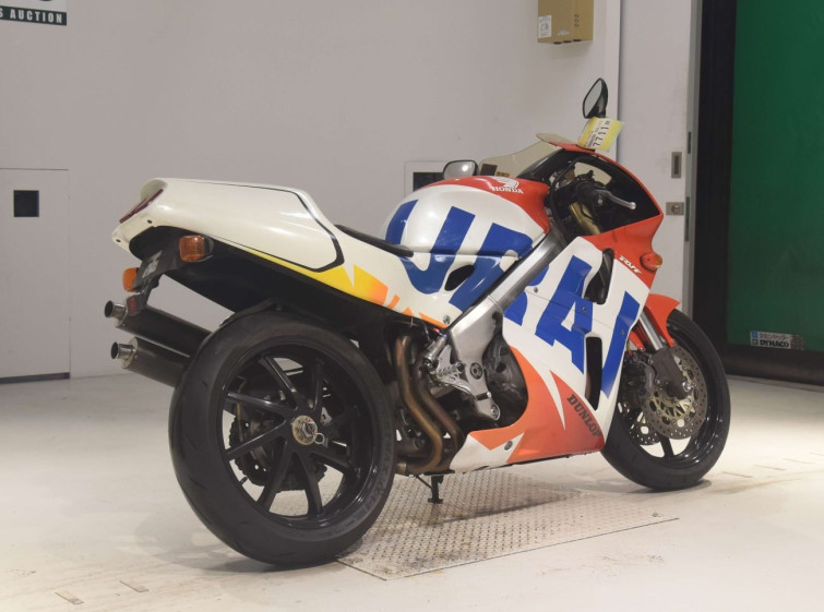 Мотоцикл Honda RVF400 с пробегом 20448 km