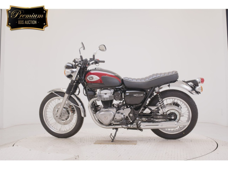 Мотоцикл Kawasaki W800 с пробегом 379 km